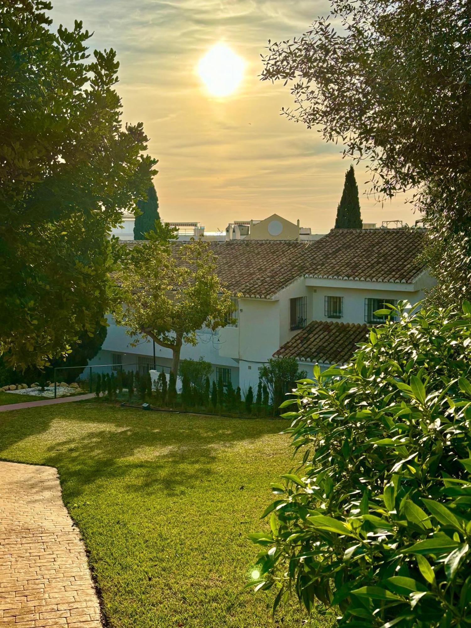 Lux 2 Kmr App Stella Blanca Met Zwembaden Airco En Zeezicht Lägenhet Fuengirola Exteriör bild